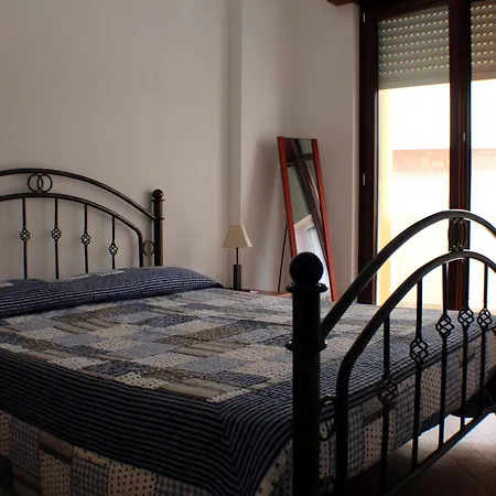 Bed & Breakfast Mareggiata 5*