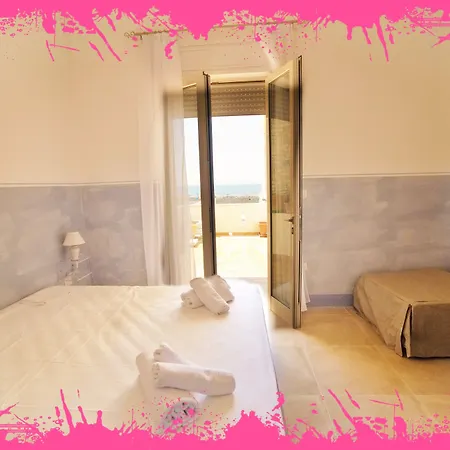Bed & Breakfast B&B Mareggiata 4*